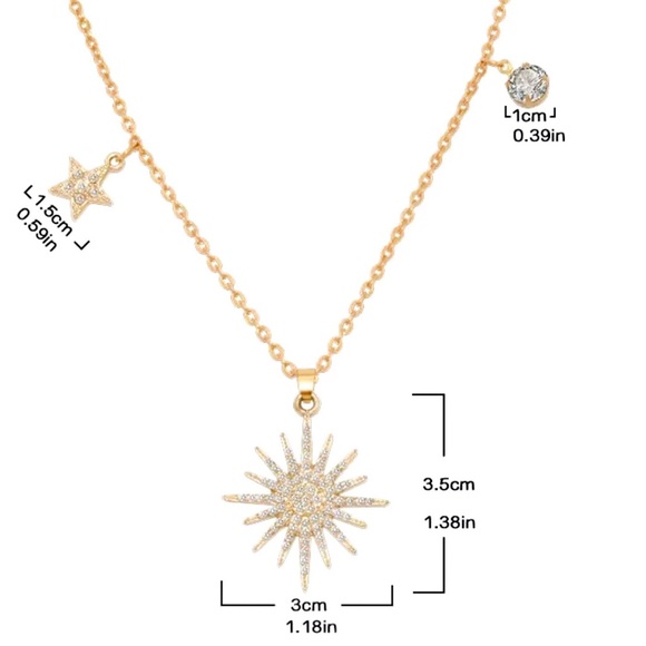 ✨✨ Gold North Star Necklace✨✨ - Picture 2 of 2